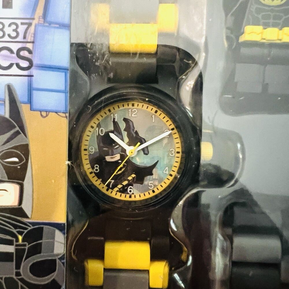 LEGO Buildable Batman Movie Kids Wristwatch Analog 24 PC 8020837 NEW - Picture 4 of 4